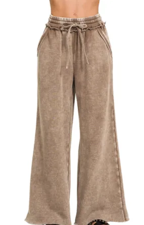 Cloud Comfort Palazzo Sweatpants in Mocha