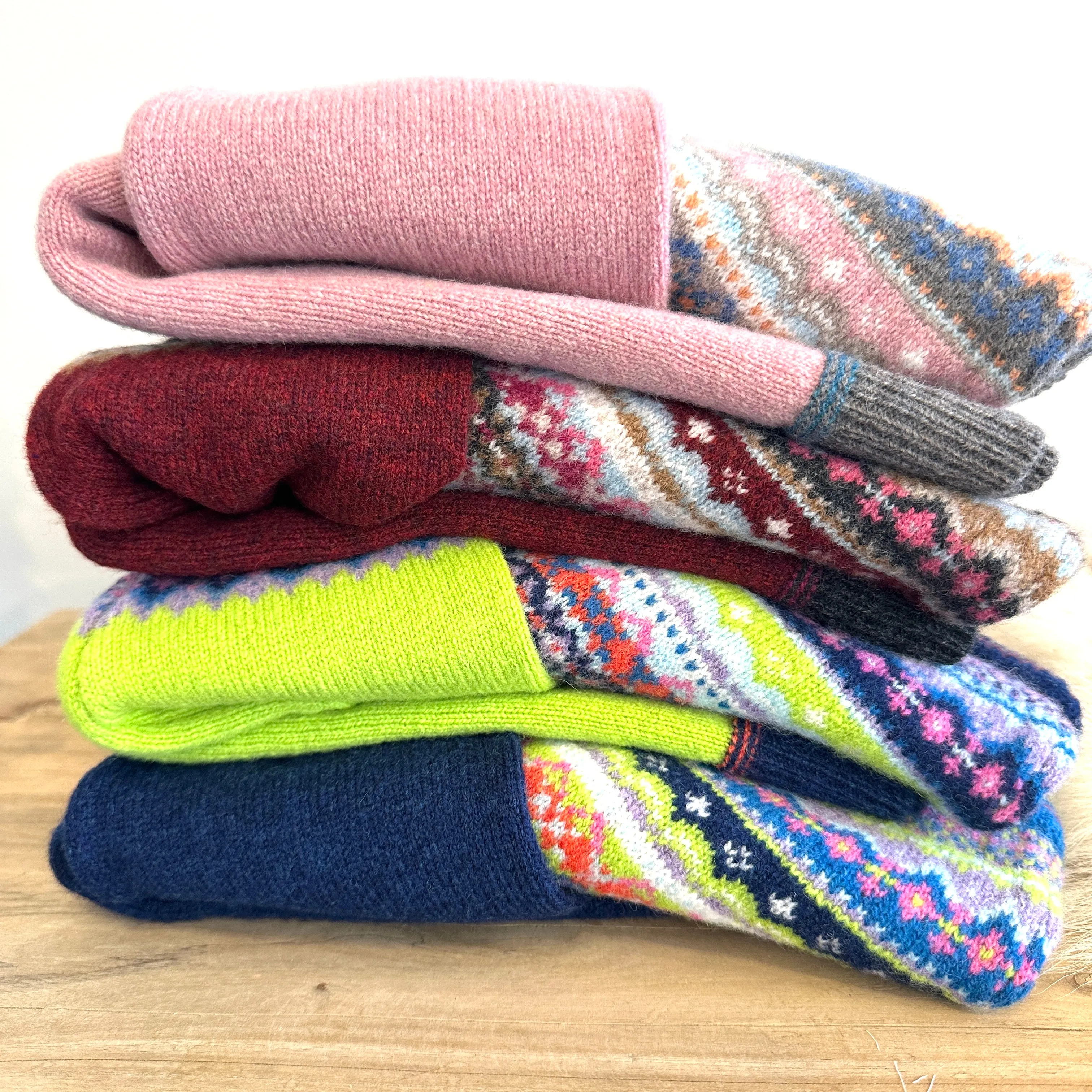 ERIBE - ALPINE Short SWEATER - Vintage Pink
