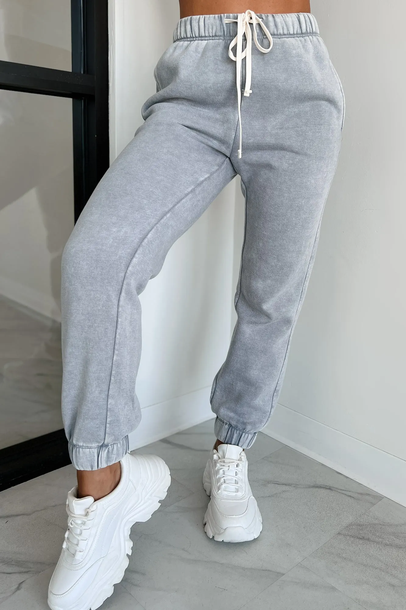 Finnegan Zenana Acid Wash Jogger Sweatpants (Sleet)