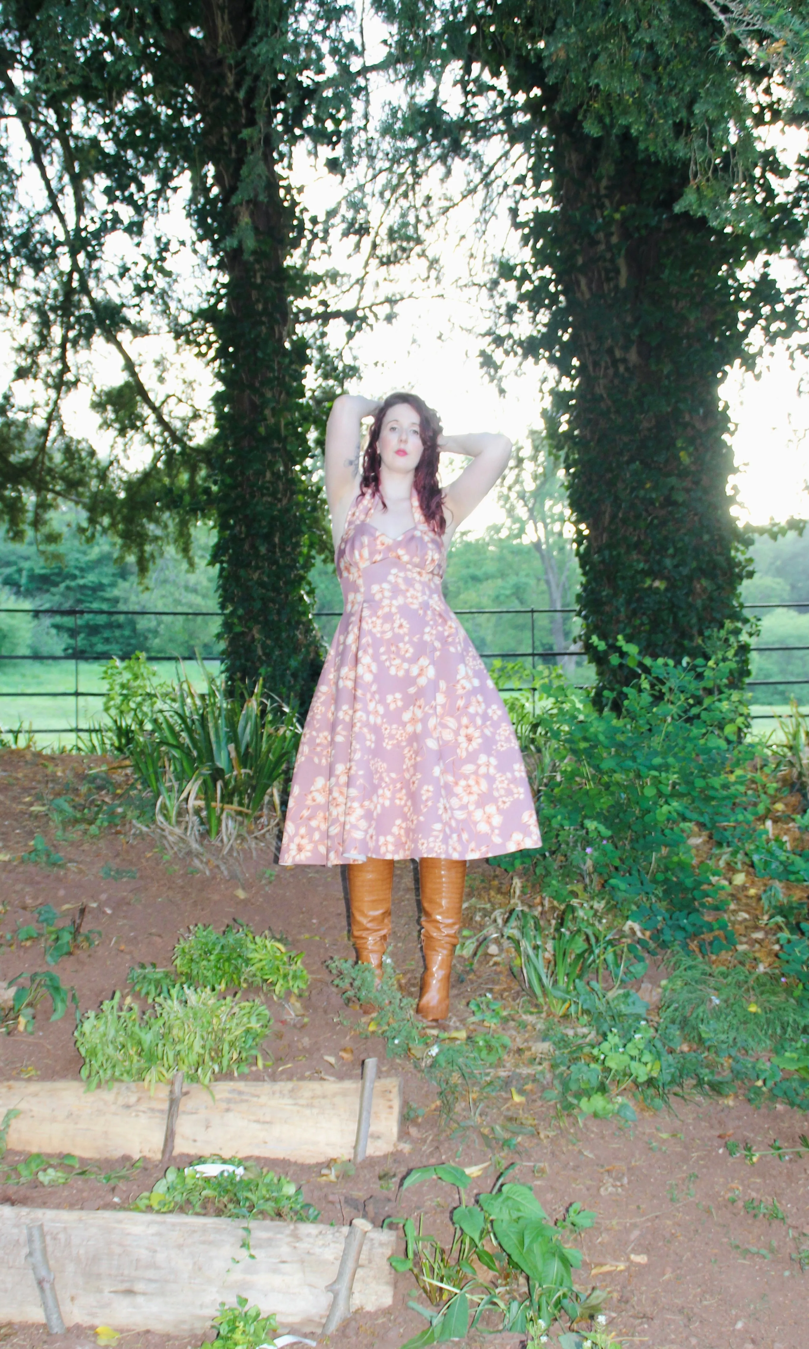RENT 1950’s style midi floral dress