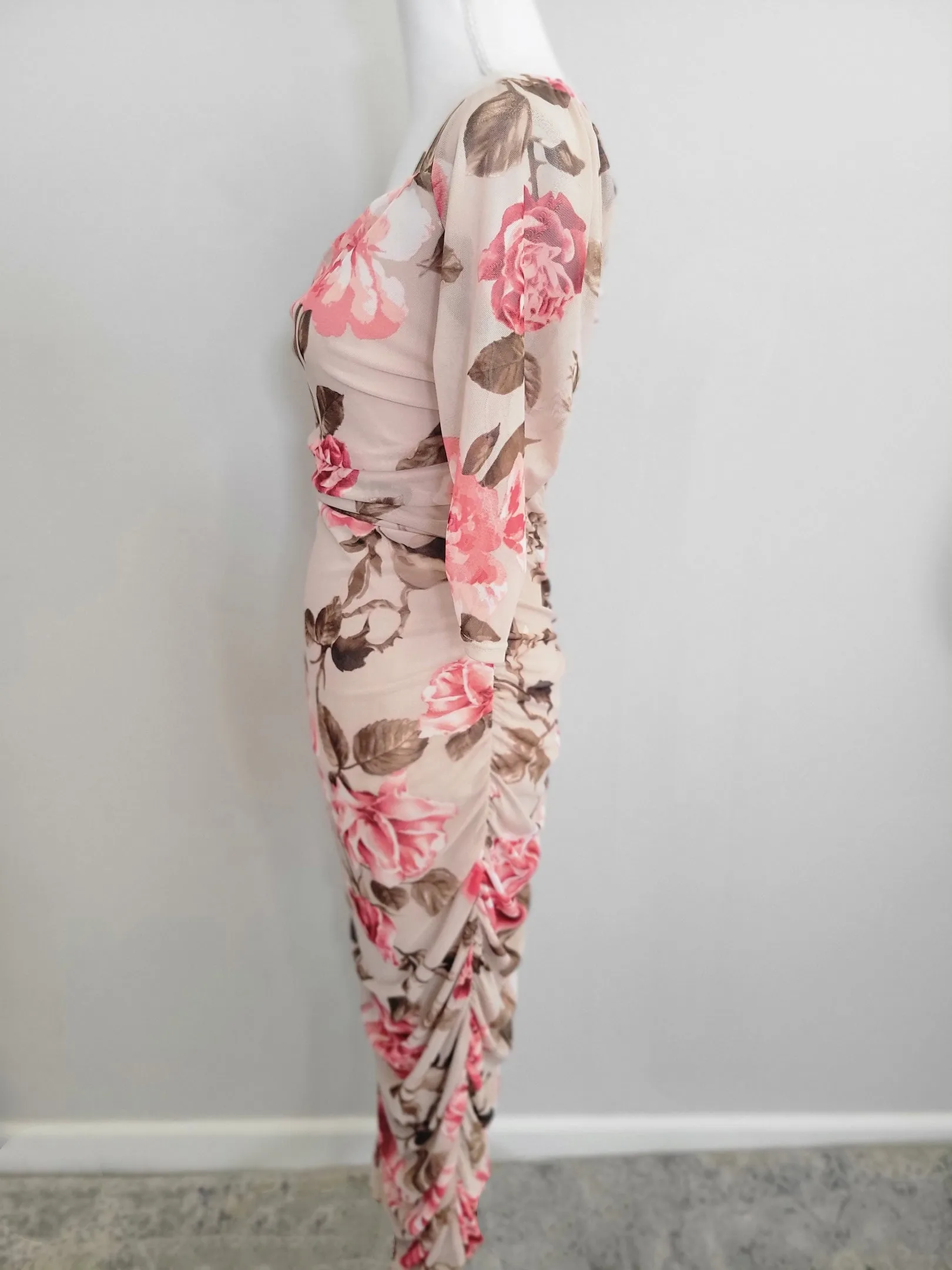SHEER MESH RUCHED BODYCON FLORAL GARDEN PARTY MIDI DRESS