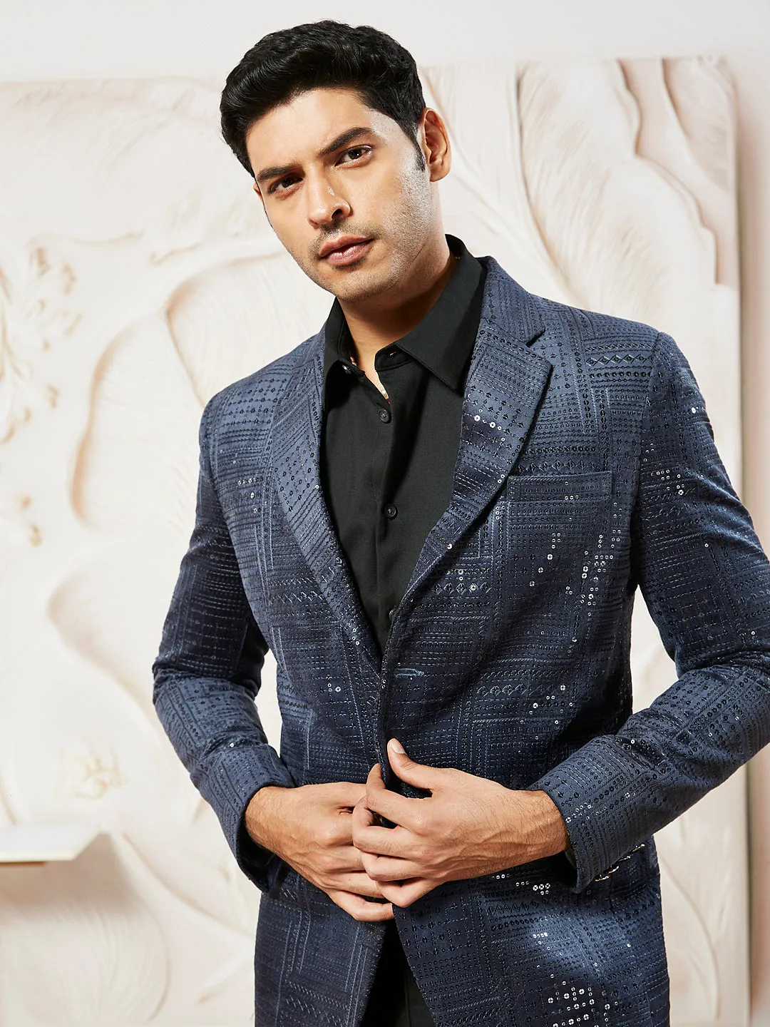 VASTRAMAY Men's Navy Blue Velvet Blazer