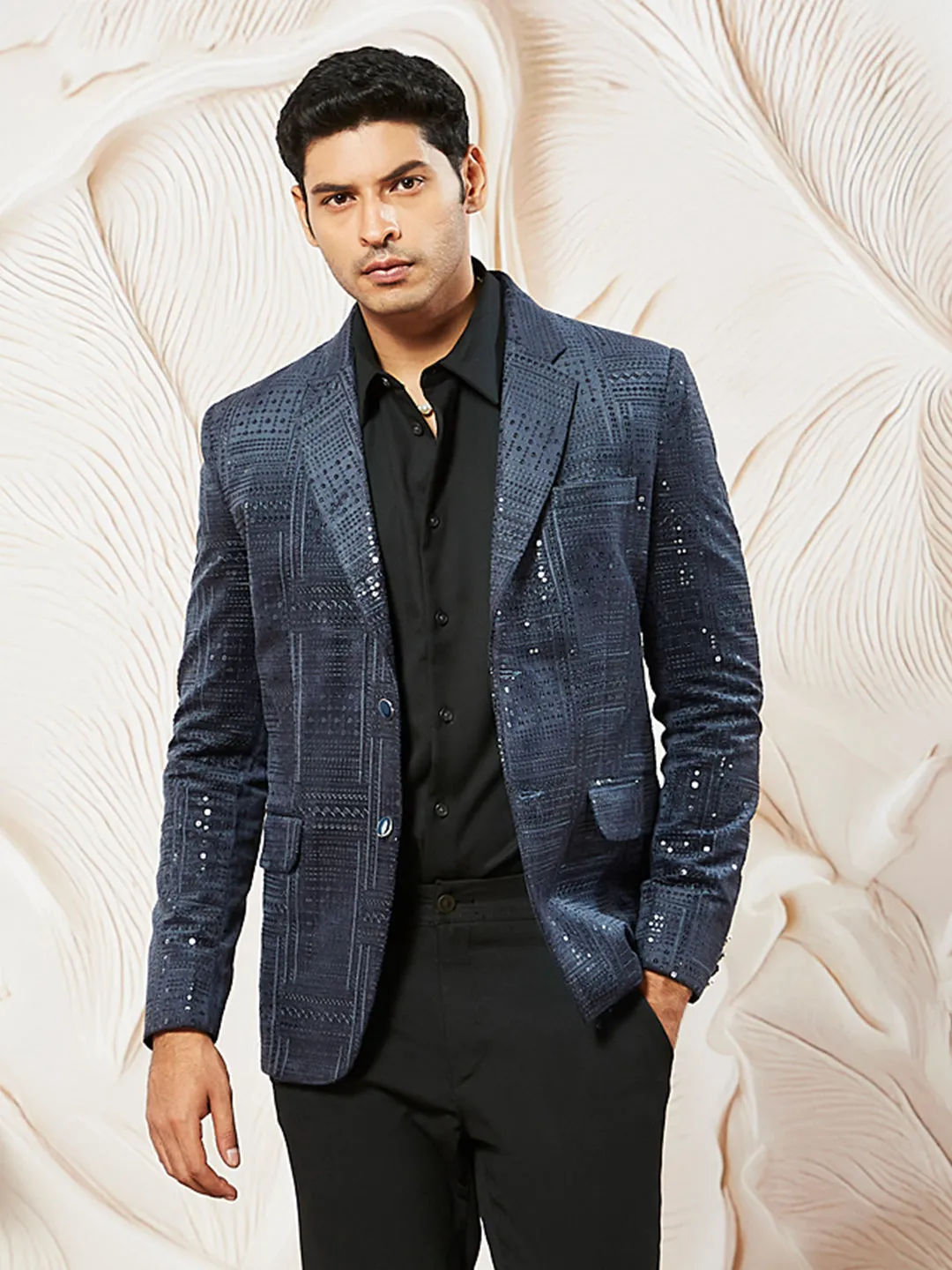 VASTRAMAY Men's Navy Blue Velvet Blazer