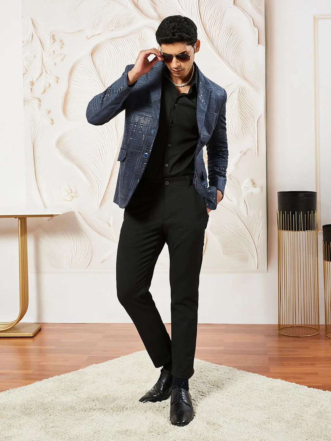 VASTRAMAY Men's Navy Blue Velvet Blazer