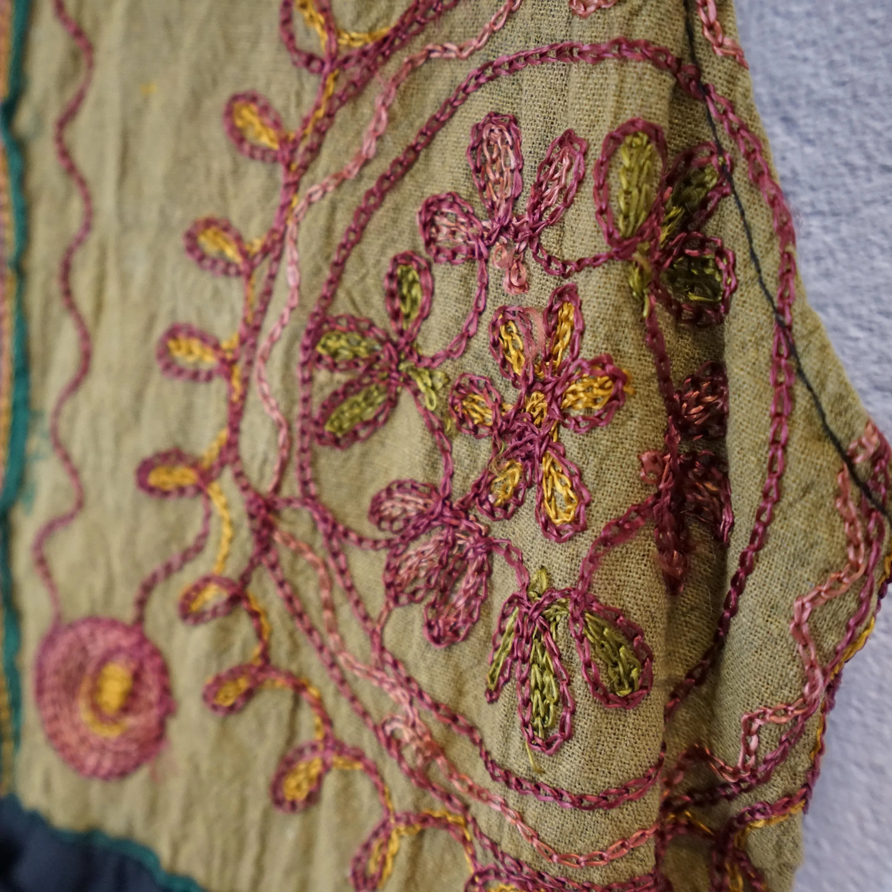 Vintage Vest Size M-L handmade embroidery