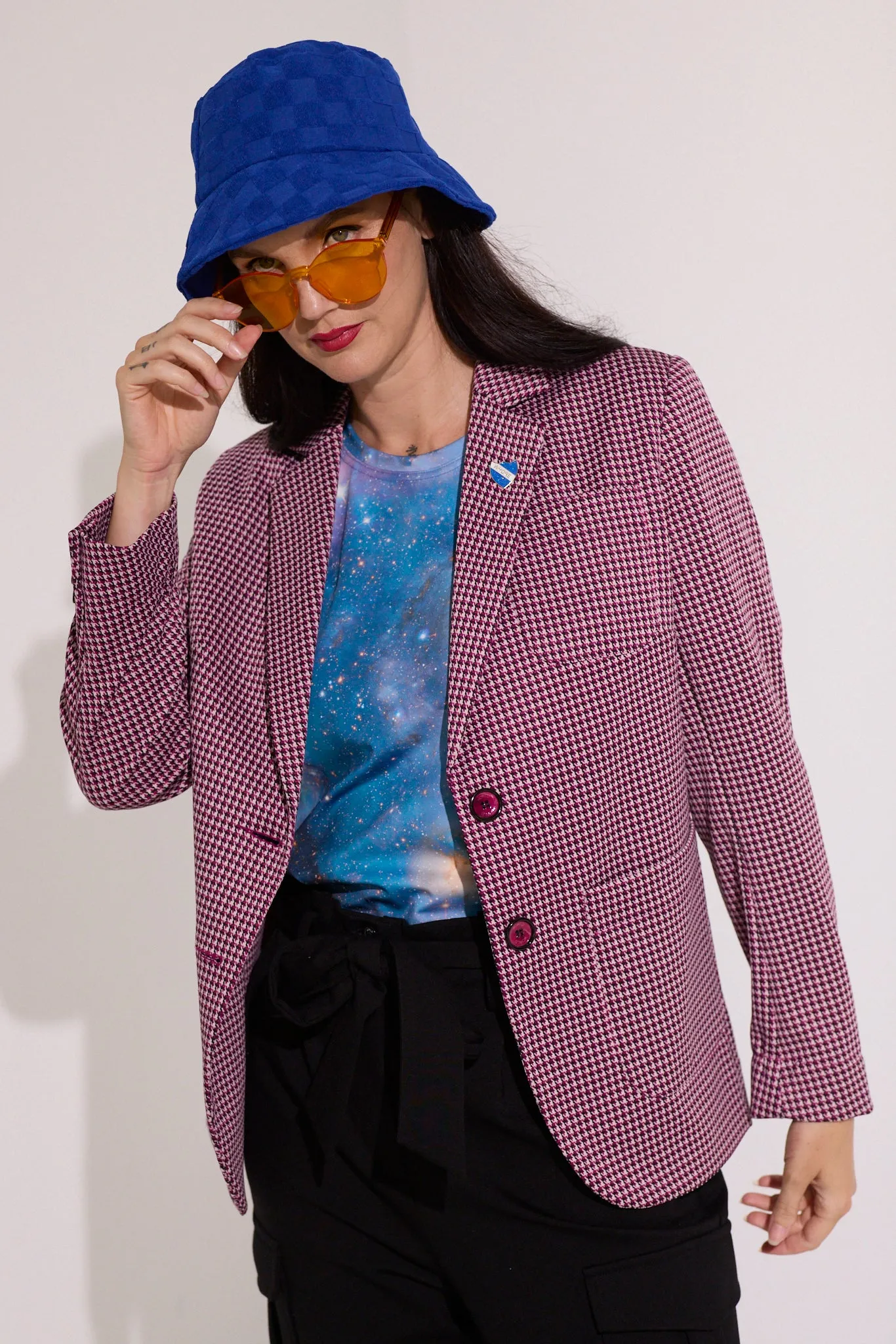 WORLD 5160W Hound Blazer Cerise Houndstooth