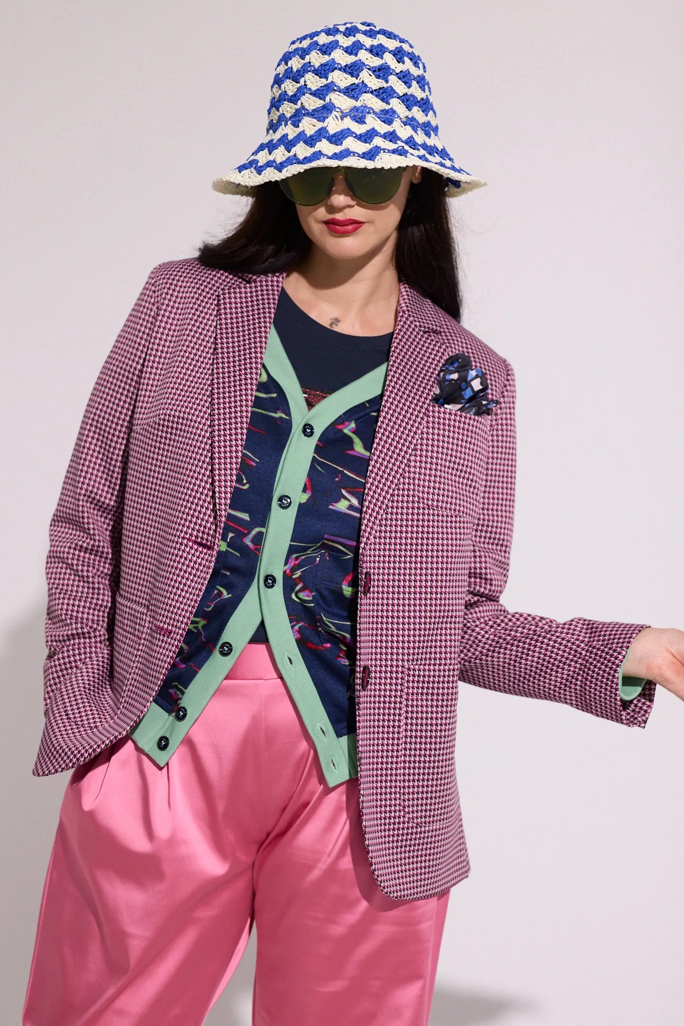 WORLD 5160W Hound Blazer Cerise Houndstooth